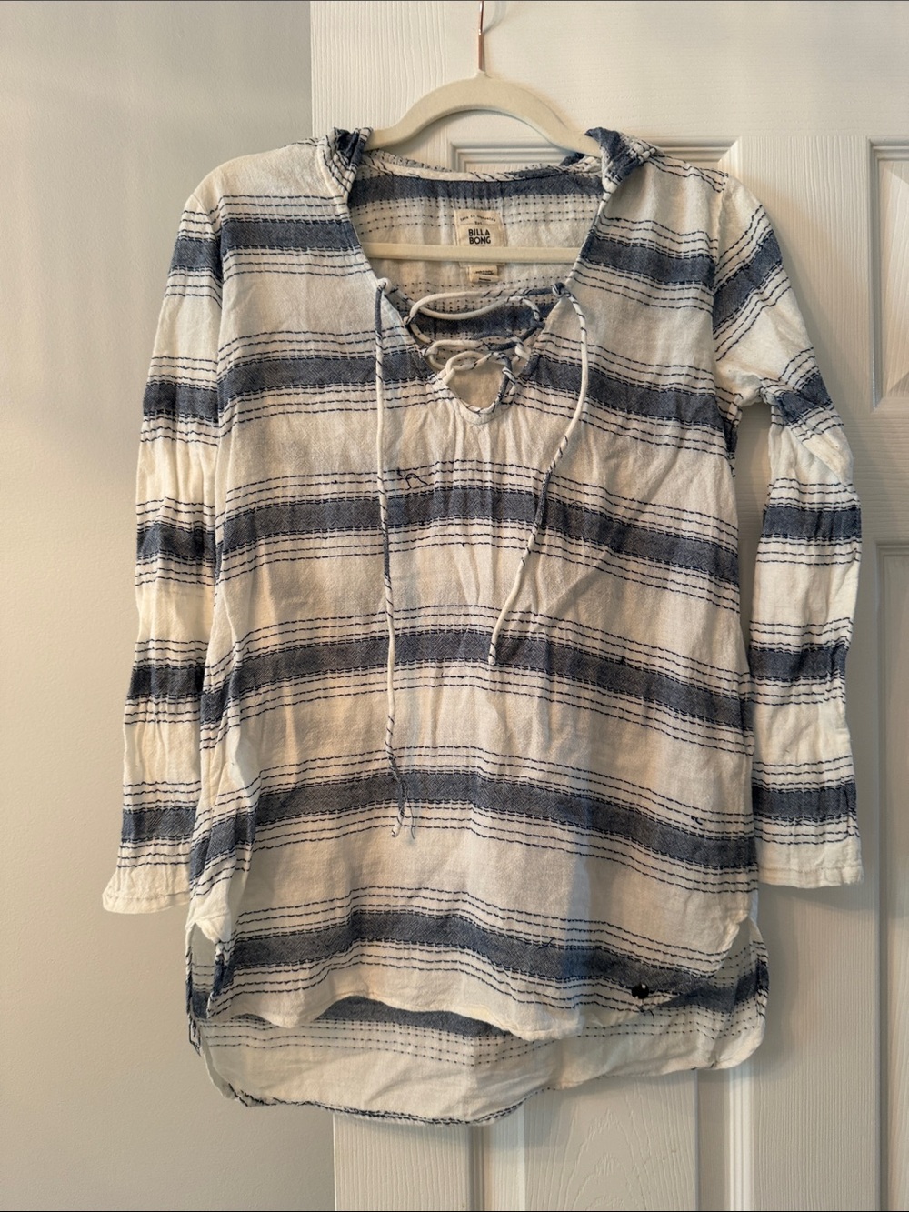 Billabong White and Navy Lace-Up Hooded Tunic